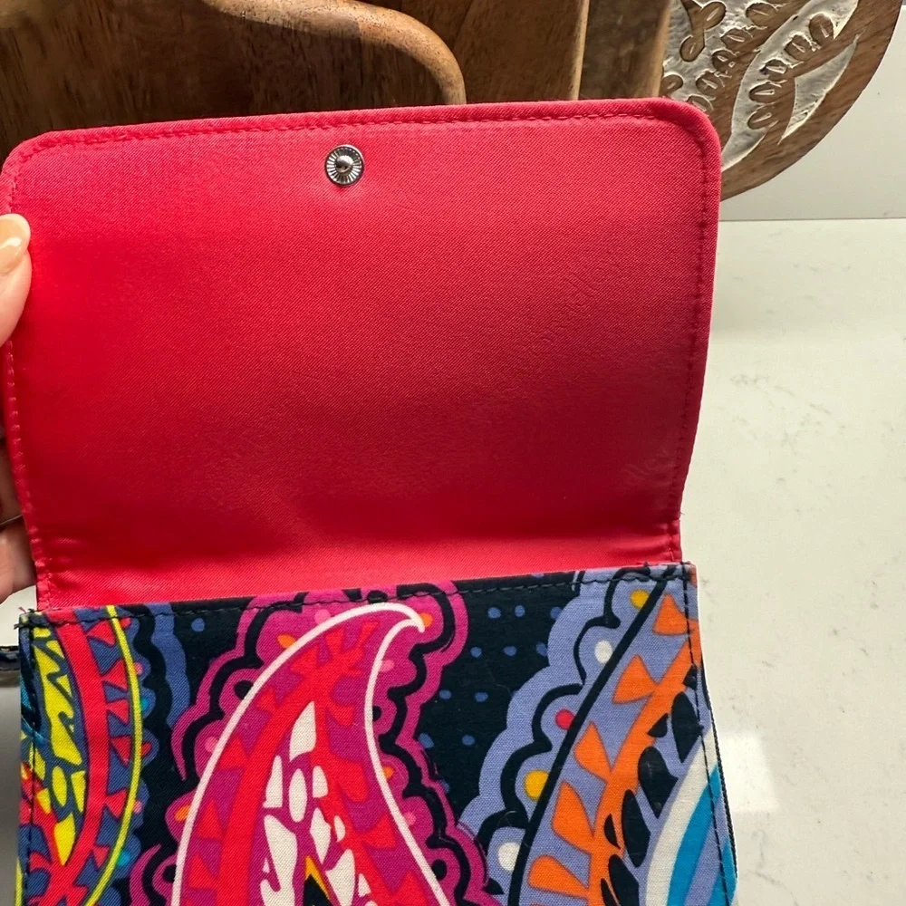 Vera Bradley Blue and Yellow Quilted‎ Wallet - Picture 2 of 6